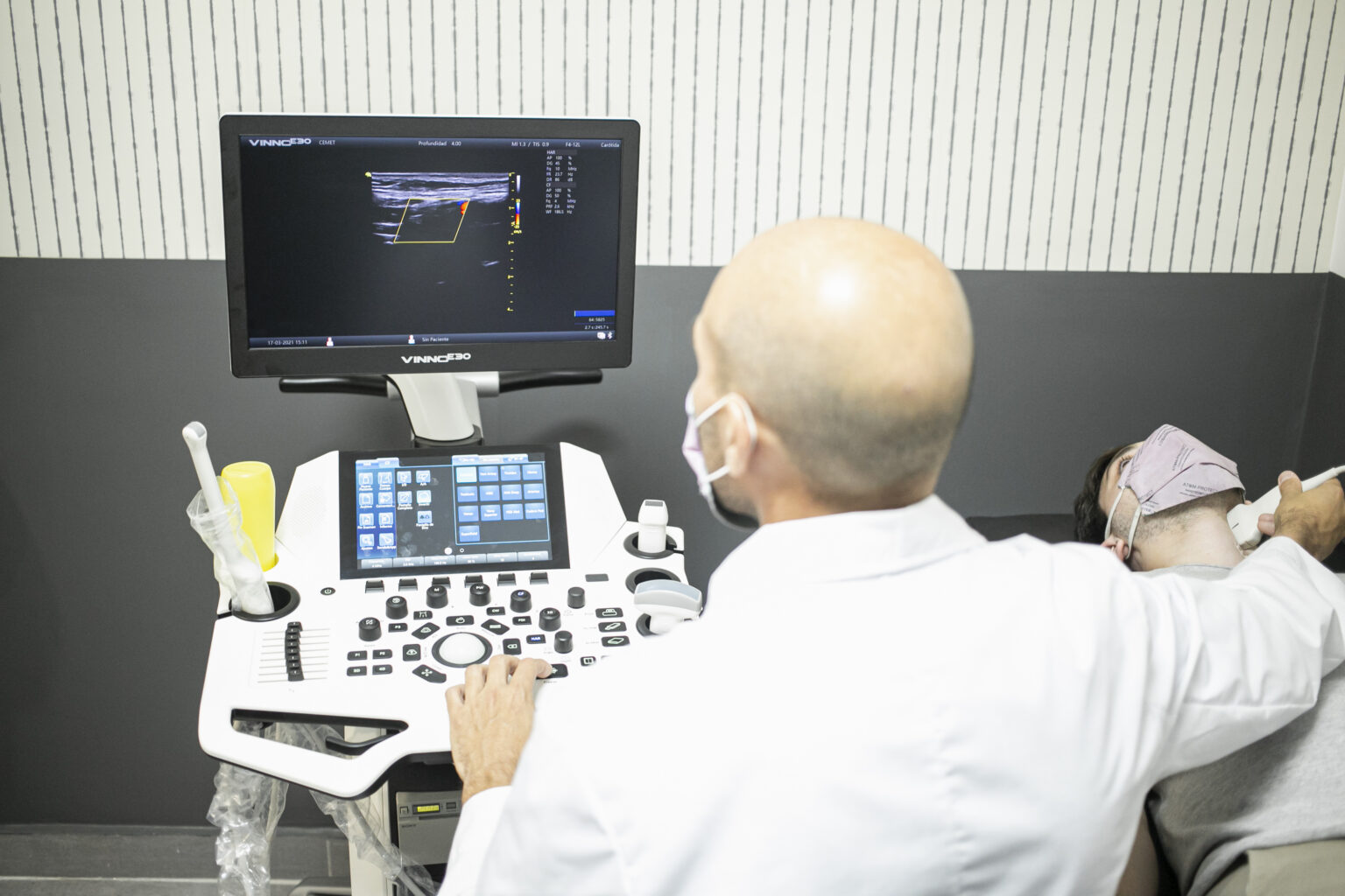 ¿EN QUÉ CONSISTE UN ECODOPPLER?